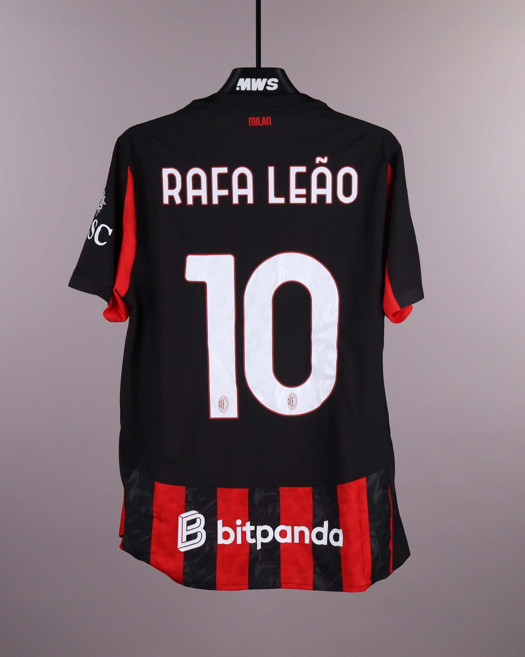 Rafael Leão AC Milan shirt