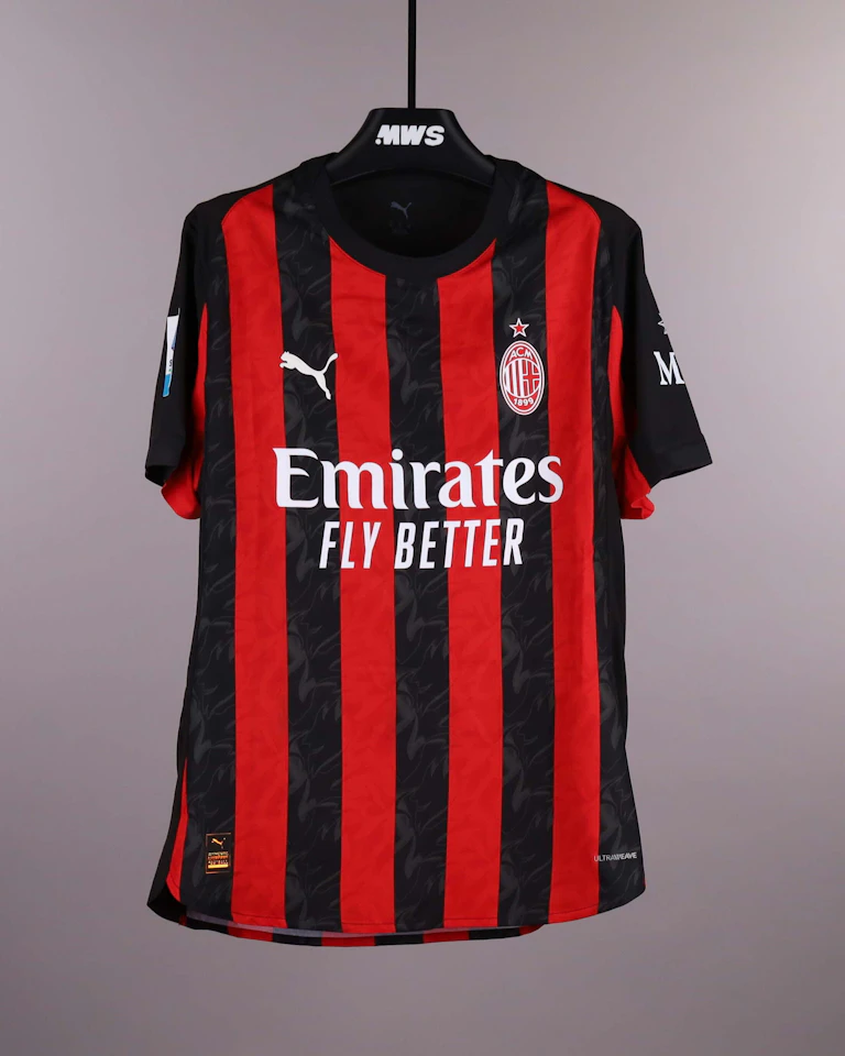 Rafael Leão AC Milan shirt