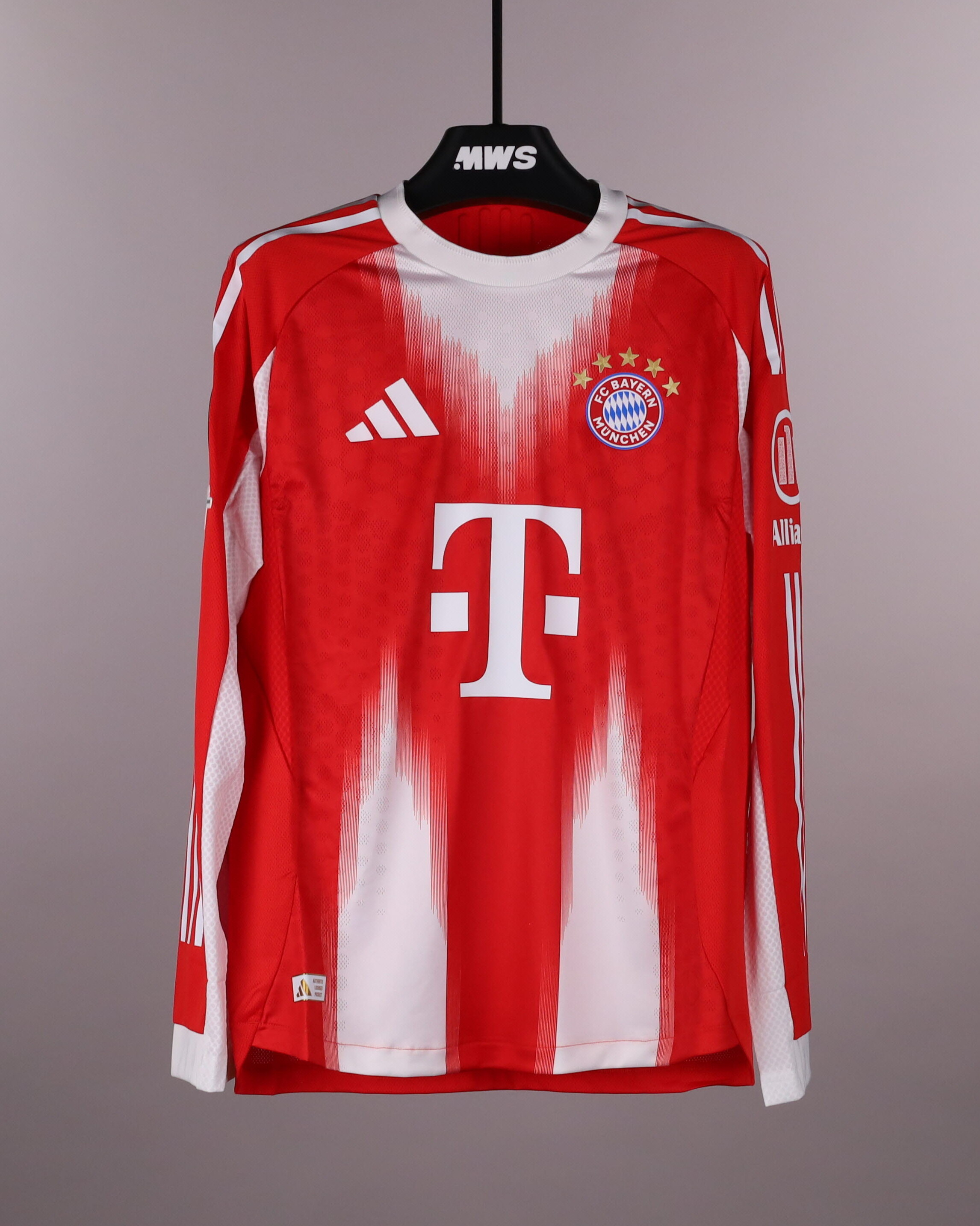 Michael Olise | FC Bayern München - Real Madrid | MatchWornShirt