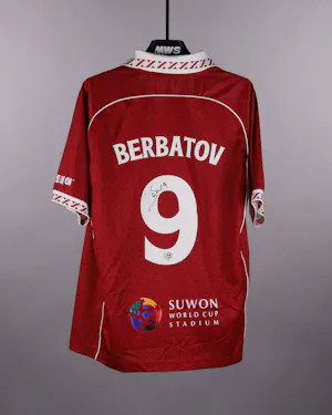 OGFC 팀의 Dimitar Berbatov 셔츠