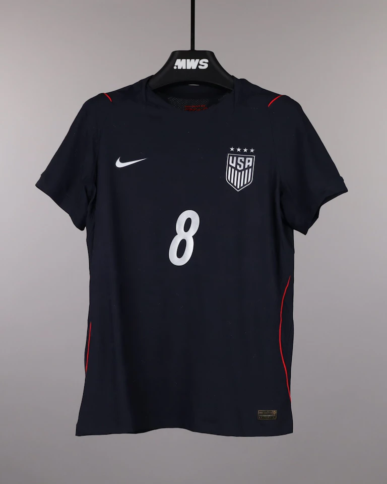 来自United States W的J. Shaw球衣