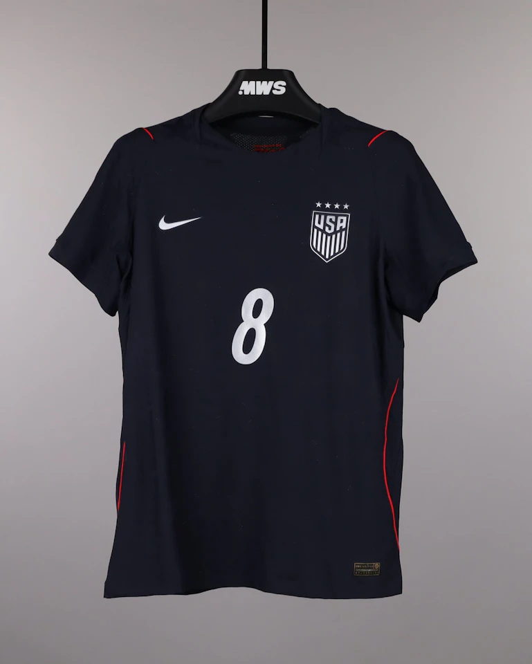 来自United States W的J. Shaw球衣
