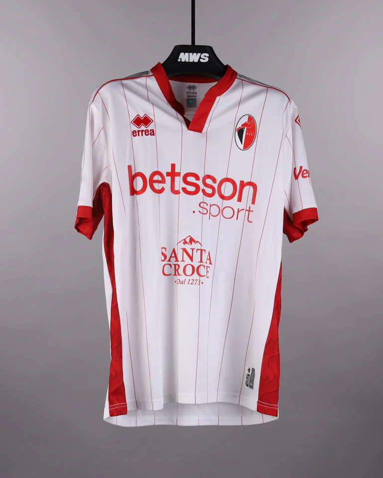 来自S.S.C. Bari的Moussa Mané球衣