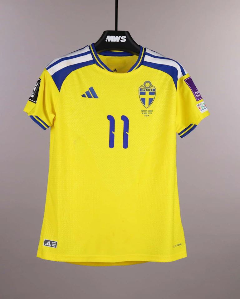 来自Sweden W的Stina Blackstenius球衣