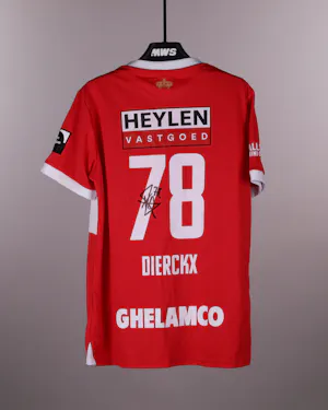 Xander Dierckx Royal Antwerp FC jersey