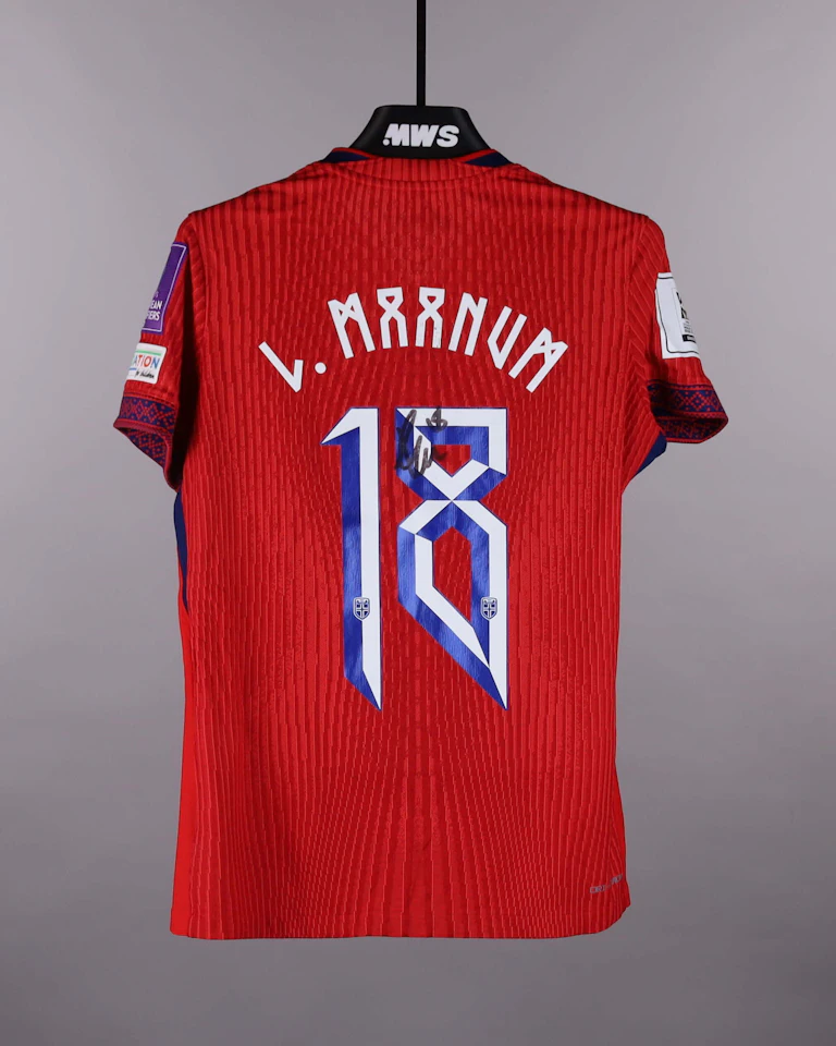 来自Norway W的Frida Maanum球衣