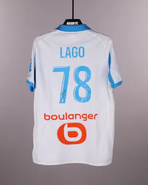 来自Olympique de Marseille的Ange Lago球衣