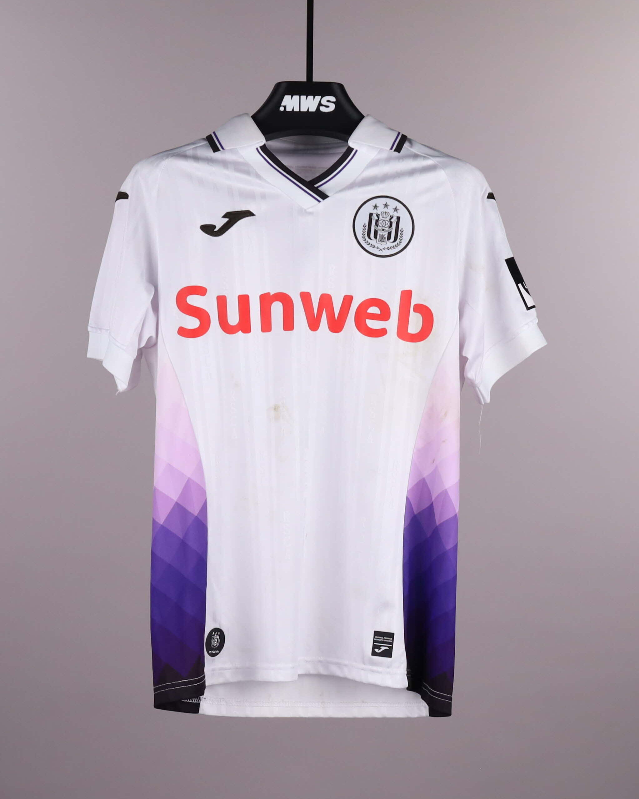 Yari Verschaeren RSC Anderlecht shirt
