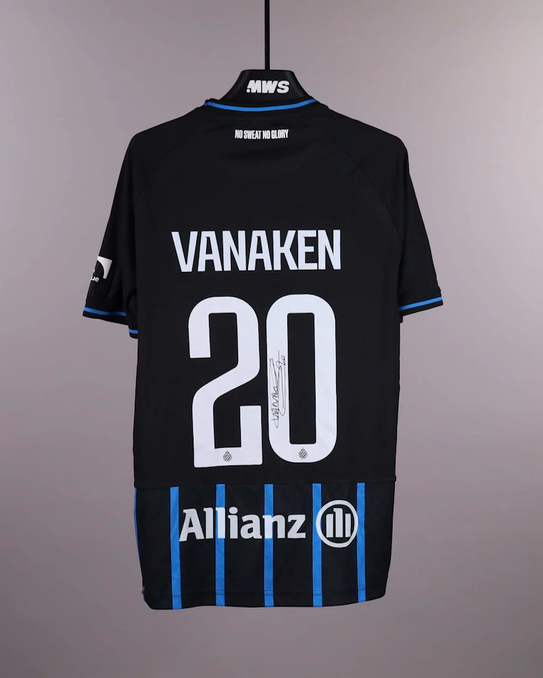 Hans Vanaken Club Brugge shirt