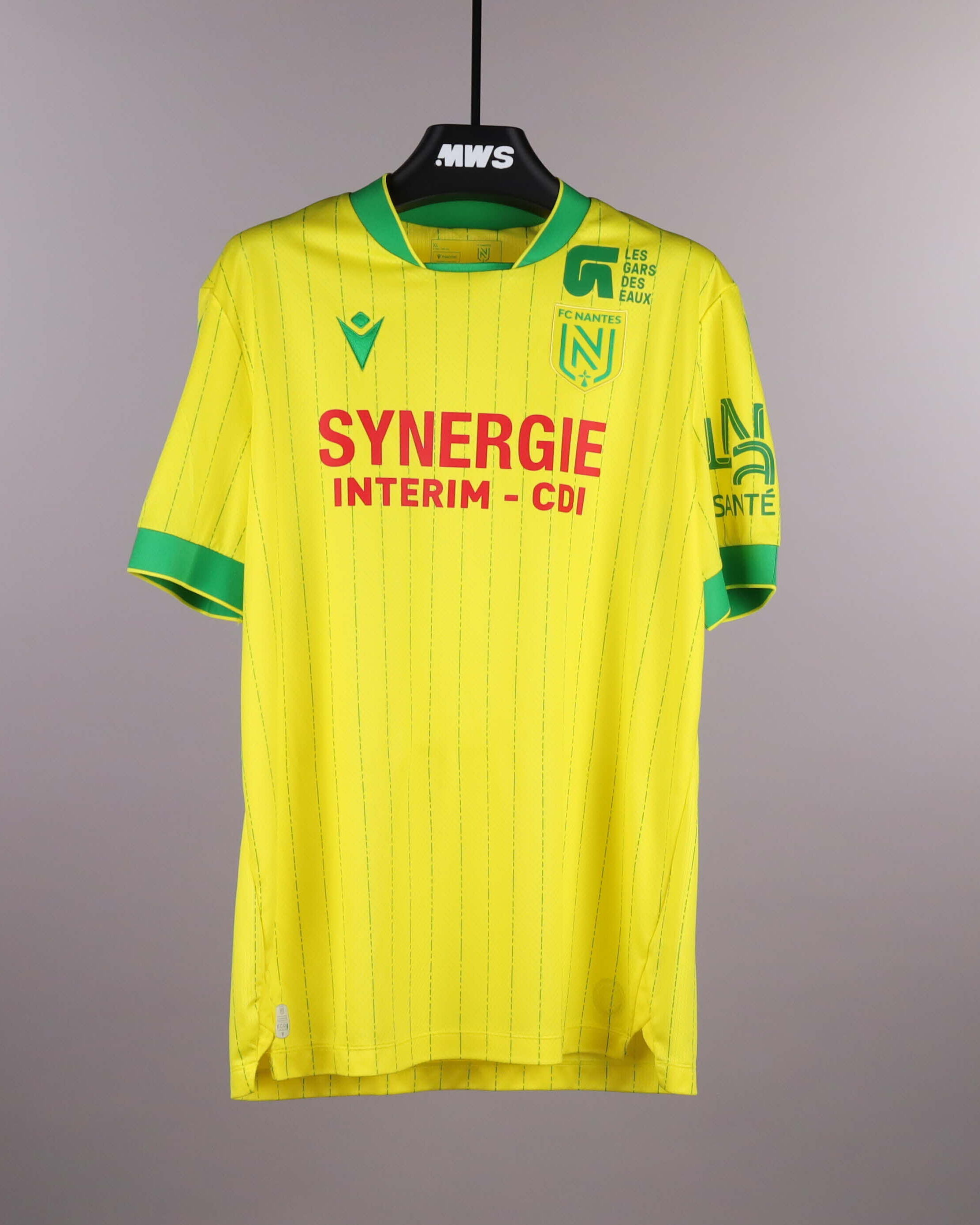 Kelvin Amian FC Nantes forması