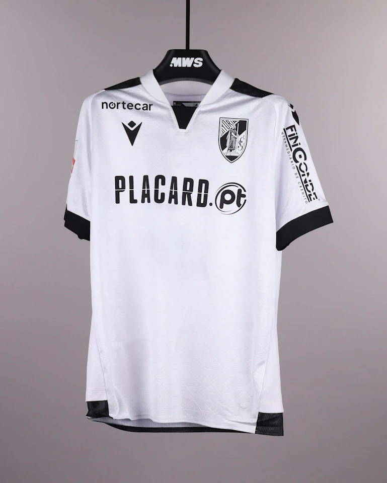 João Miguel Teixeira Mendes Vitória SC jersey