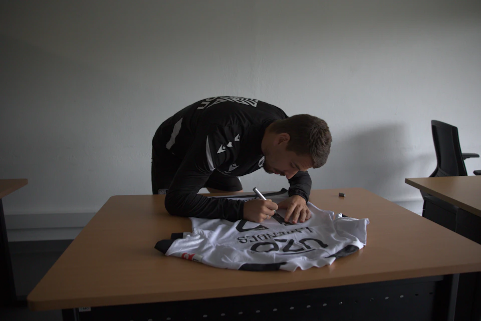 João Miguel Teixeira Mendes Vitória SC jersey