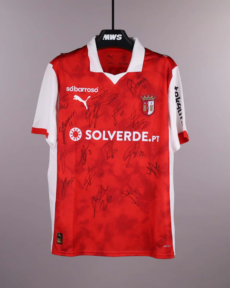 Squad Signed Shirt - 1