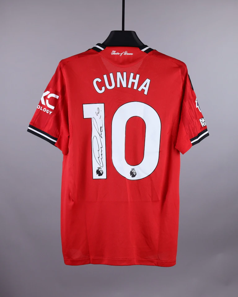 Matheus Cunha Manchester United jersey