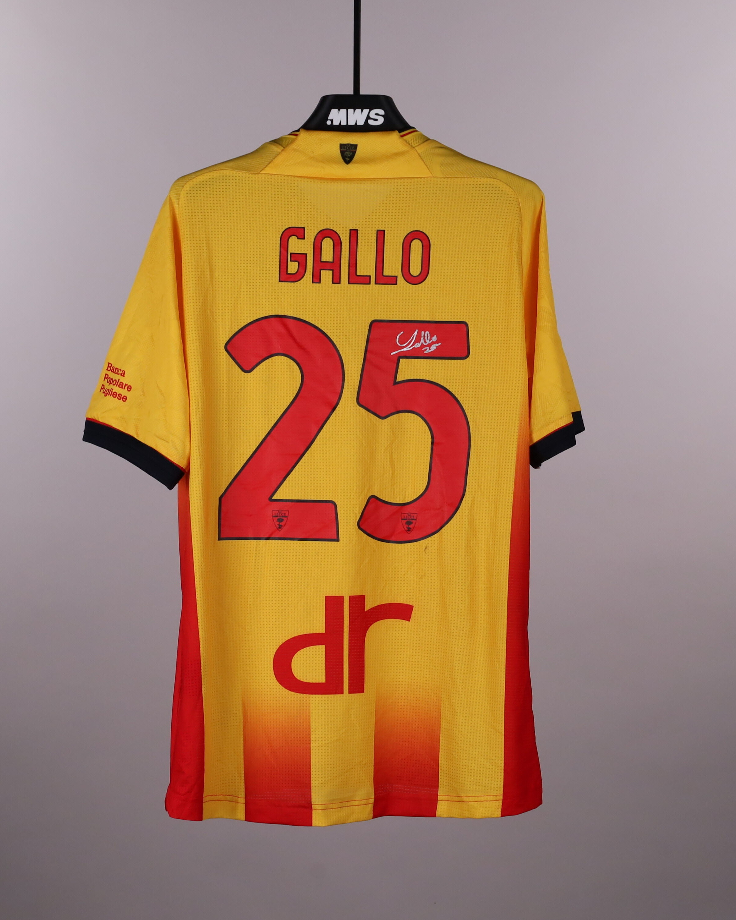 Antonino Gallo US Lecce jersey