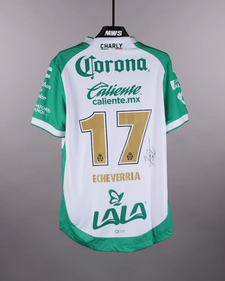Emmanuel Ricardo Echeverría Mata Santos Laguna jersey