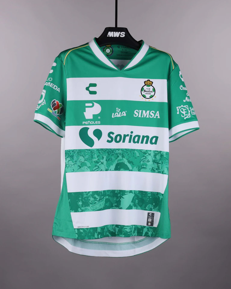 Emmanuel Ricardo Echeverría Mata Santos Laguna jersey