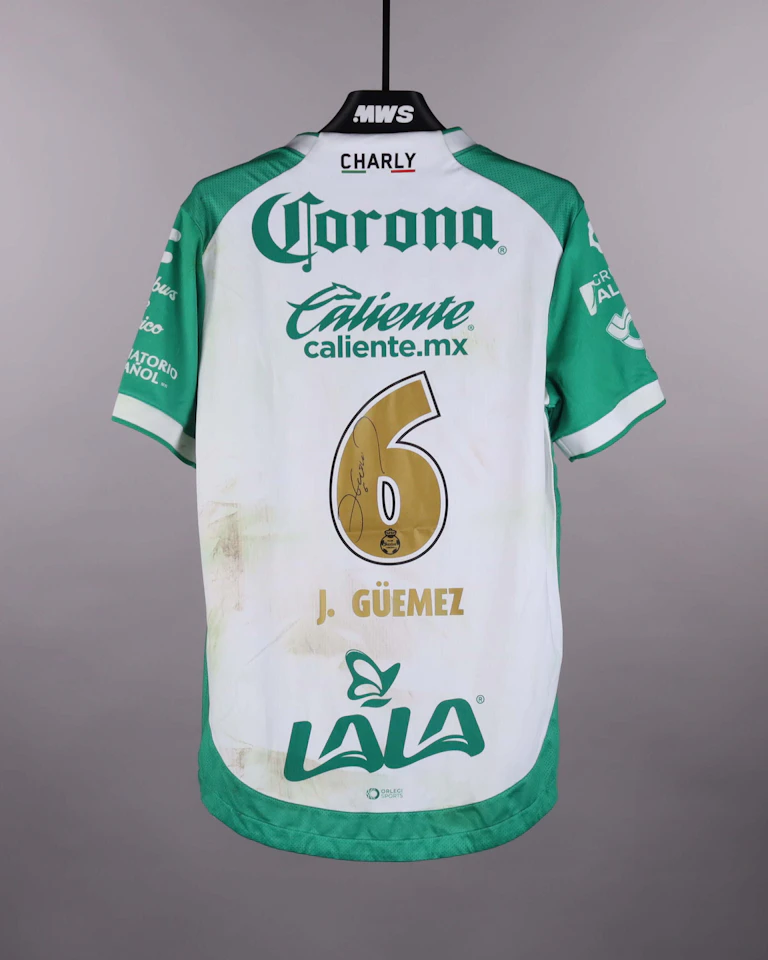 Javier Guemez Santos Laguna jersey