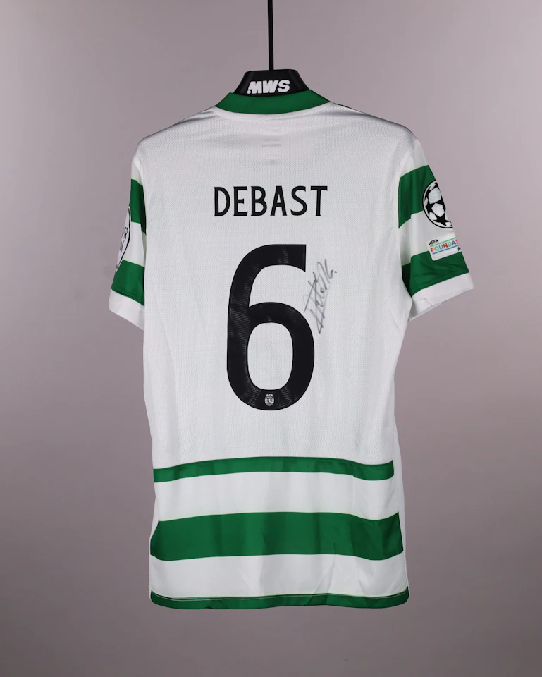 Zeno Debast Sporting CP shirt