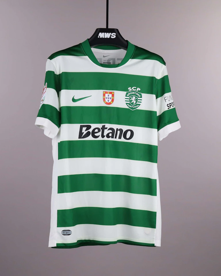 来自Sporting CP的Gonçalo Inácio球衣