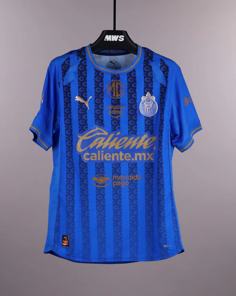 Brian Gutierrez Chivas Guadalajara shirt