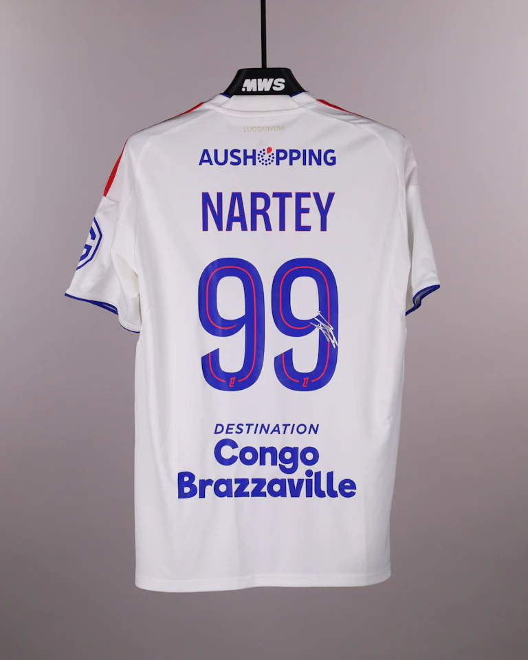 来自Olympique Lyonnais的Noah Nartey球衣