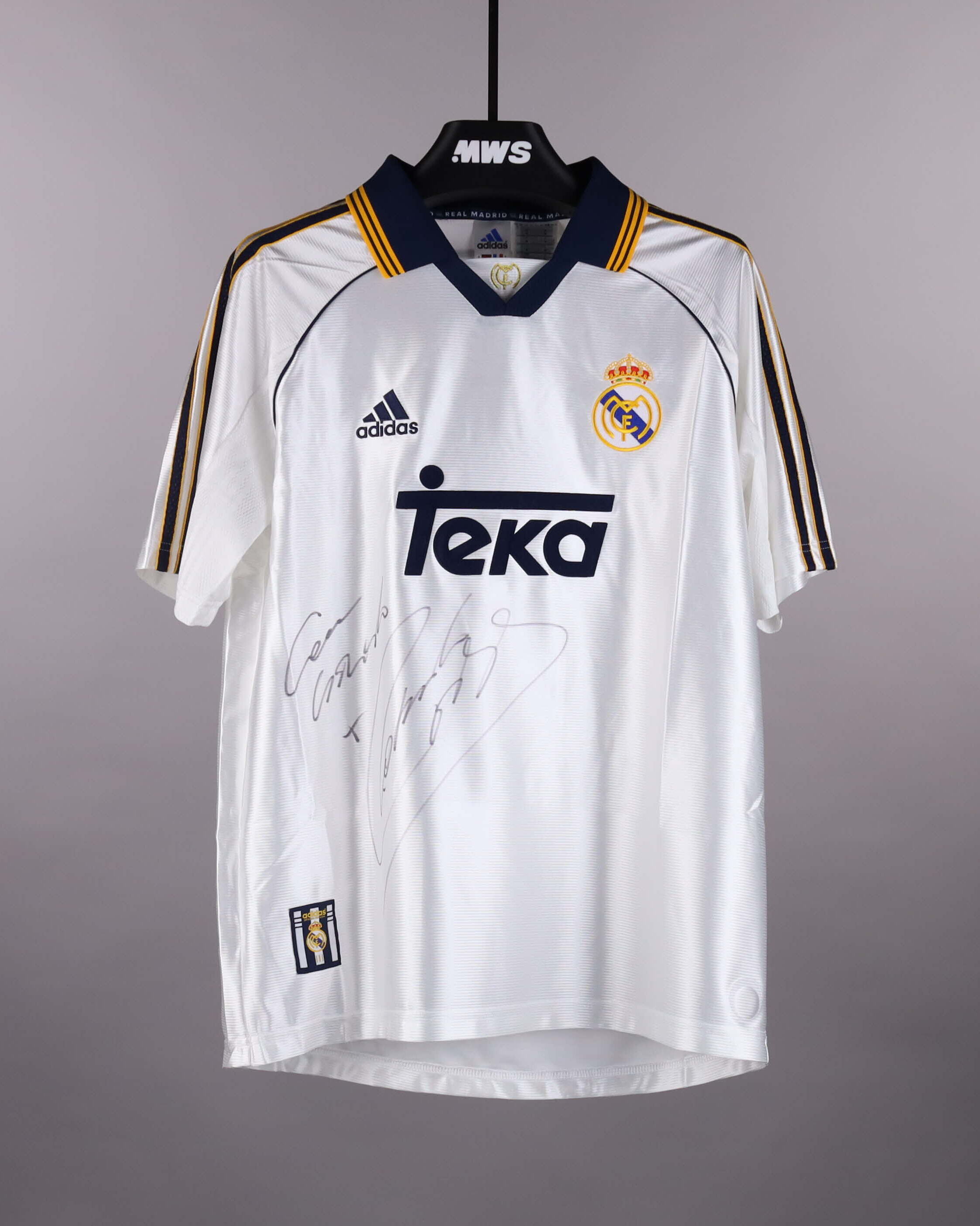 Roberto Carlos Retro Shirt 2 | MatchWornShirt