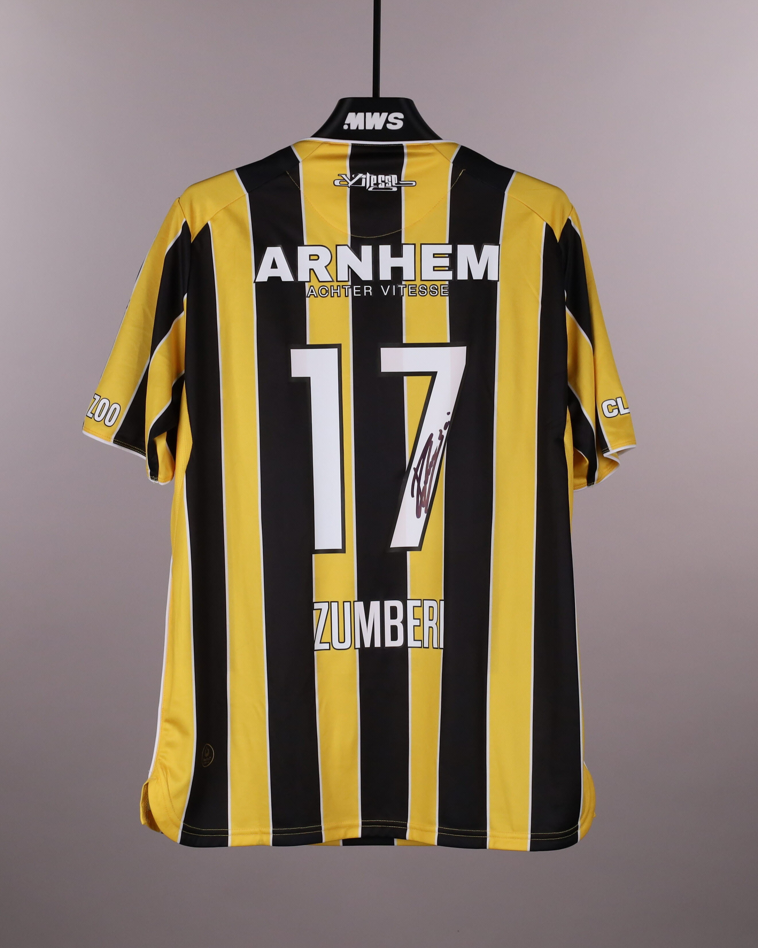 フィテッセ　vitesse サイン入り サッカーシャツ フィテッセ vitesse サイン入り サッカーシャツ 【公式通販】