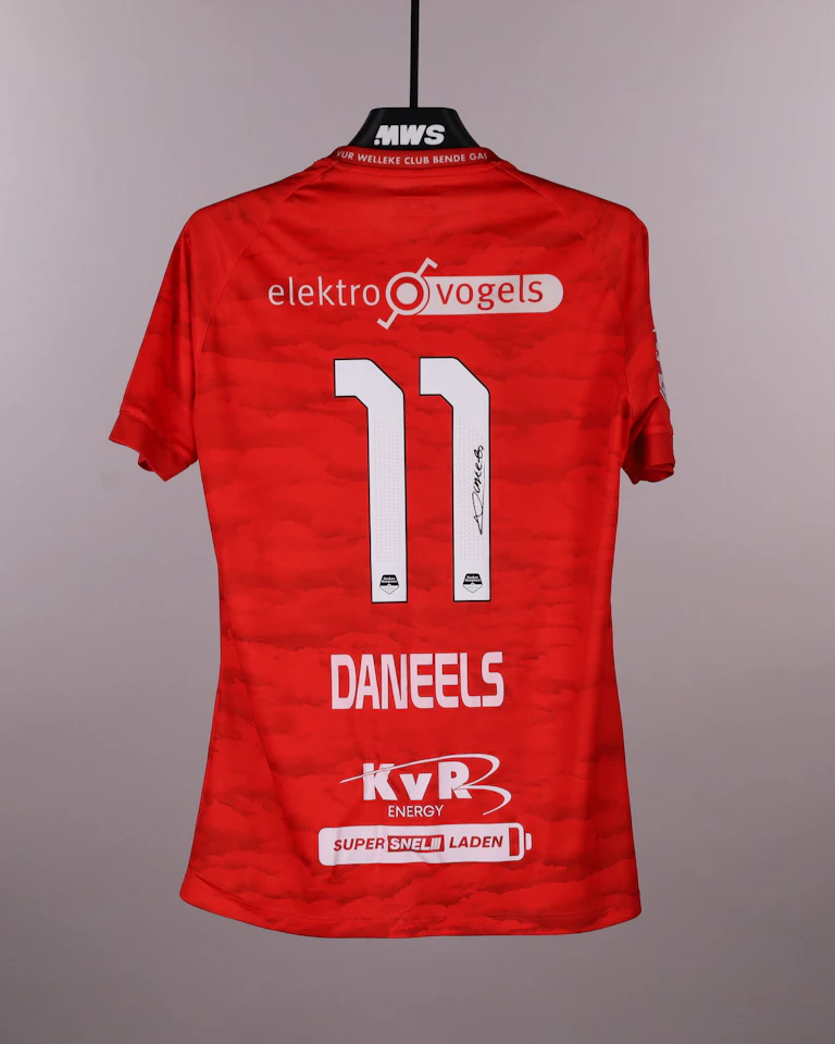 来自Helmond Sport的Lennerd Daneels球衣