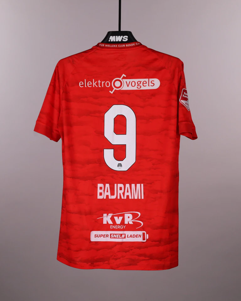 Labinot Bajrami Helmond Sport jersey