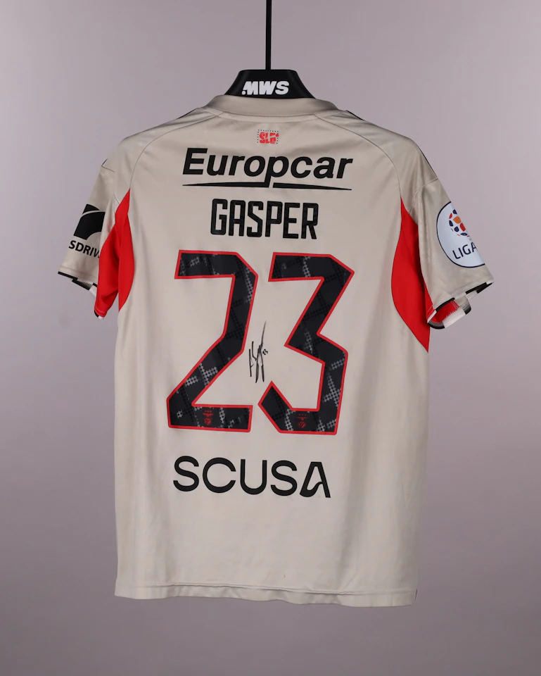 Anna Gasper SL Benfica W jersey
