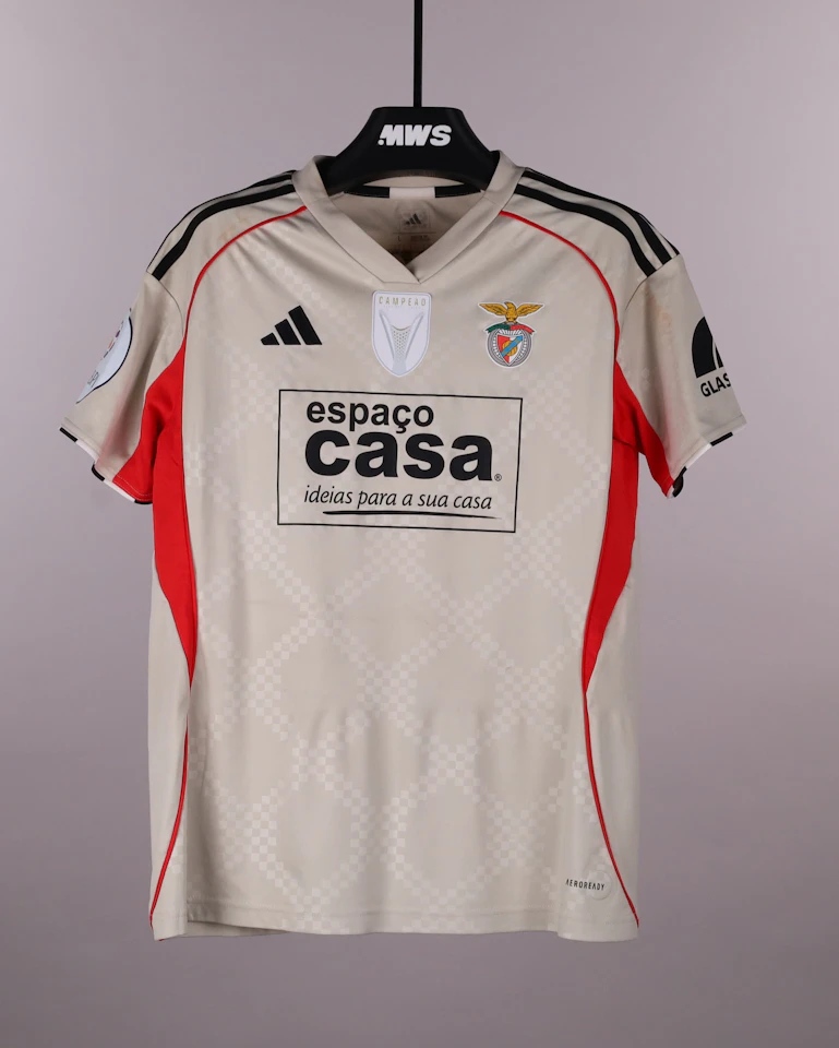 Anna Gasper SL Benfica W jersey