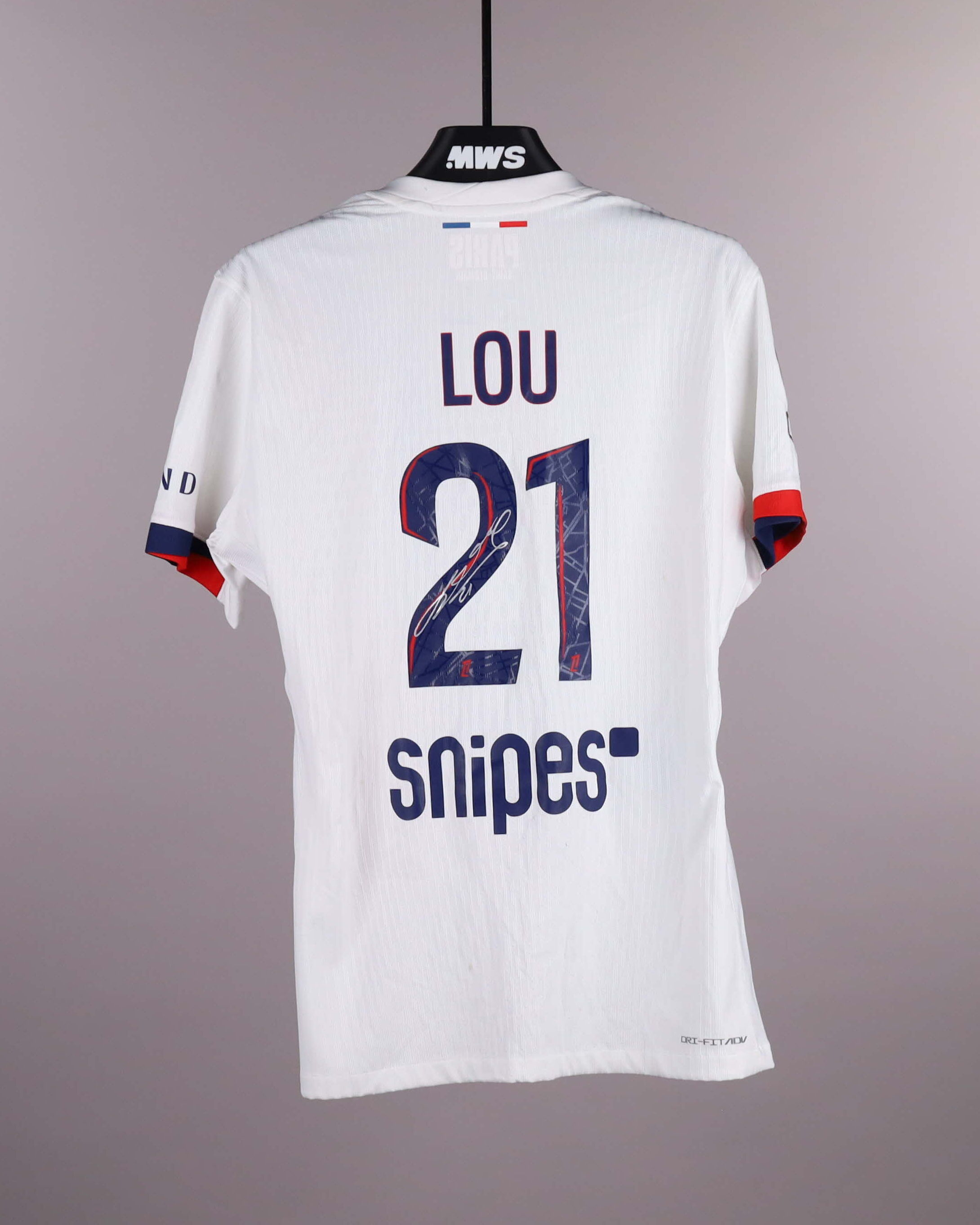 Lucas Hernández Paris Saint-Germain shirt