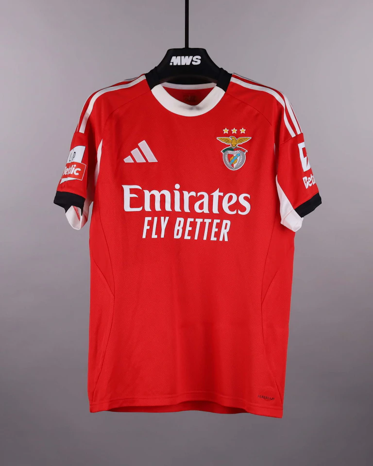 Leandro Barreiro Martins SL Benfica forması