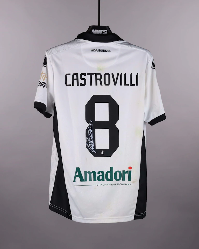 来自Cesena FC的Gaetano Castrovilli球衣