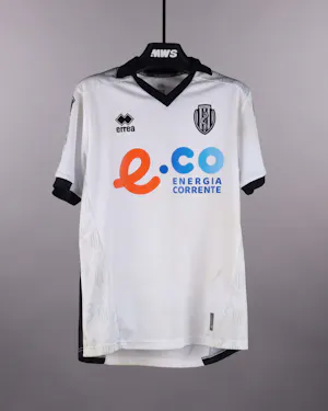 来自Cesena FC的Gaetano Castrovilli球衣