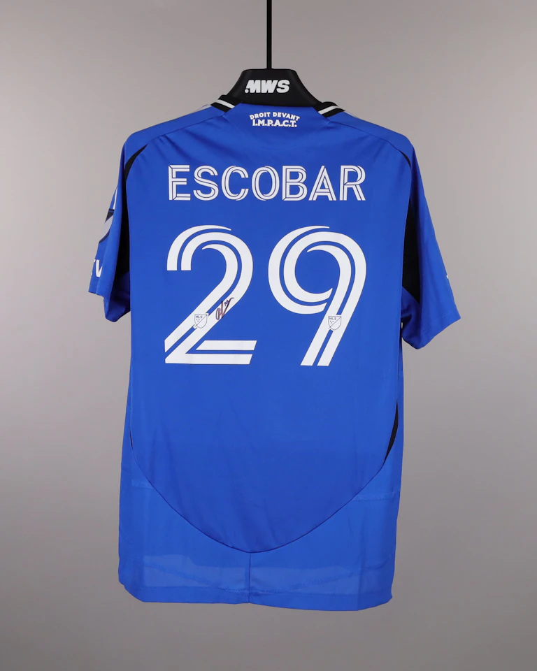 Olger Escobar CF Montréal shirt