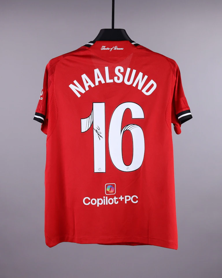 Manchester United 팀의 Lisa Fjeldstad Naalsund 셔츠