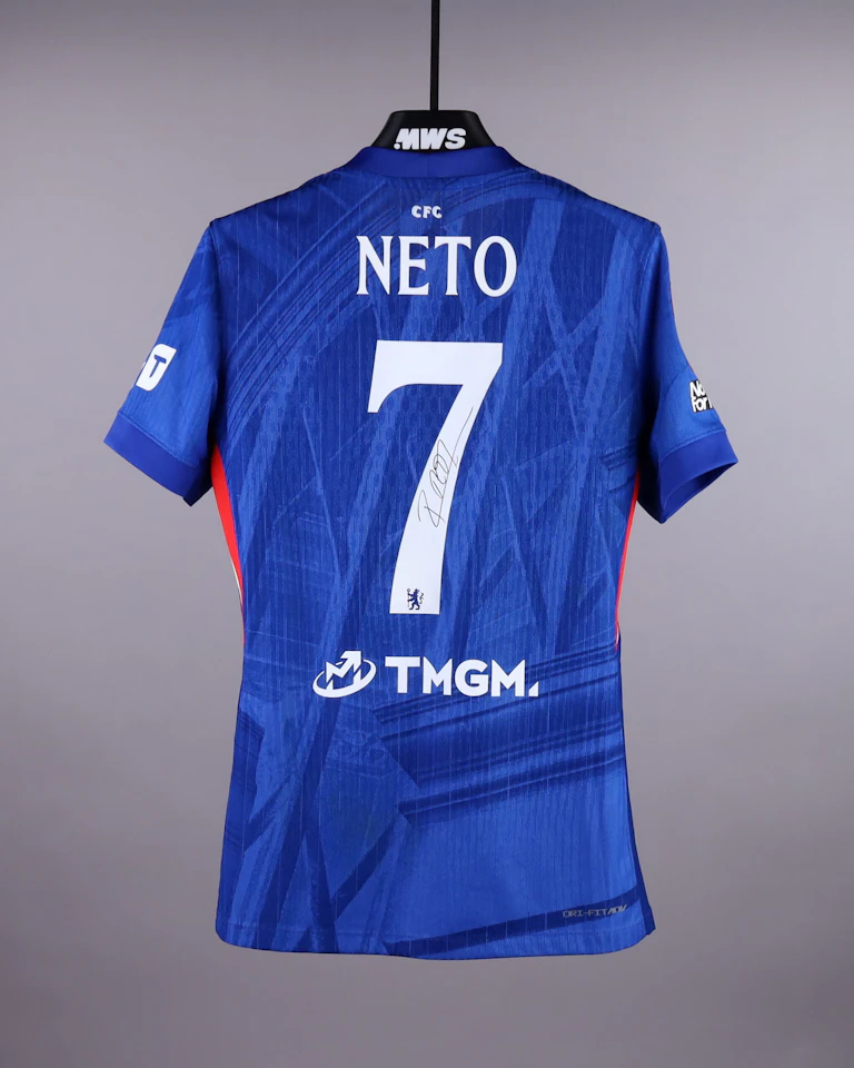 Pedro Neto Chelsea camisa.