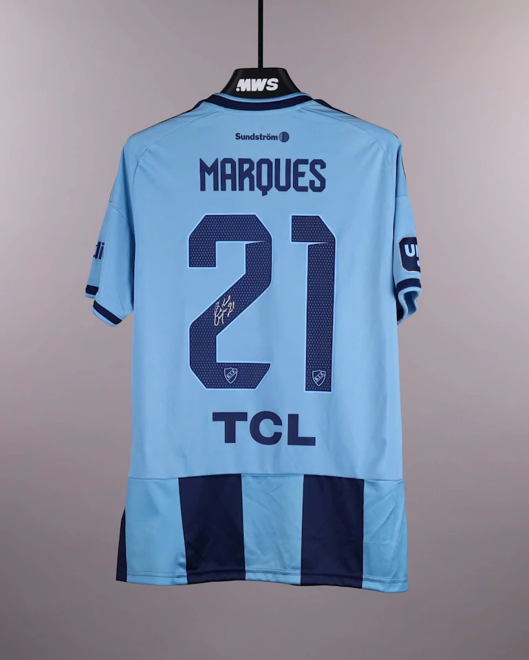 来自Djurgården的Mikael Josh Marques de Pombal Vivar球衣