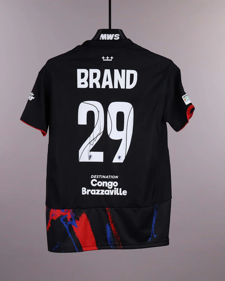 来自OL Lyonnes的Jule Brand球衣