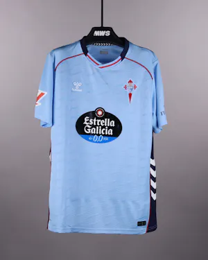 Camisola de Borja Iglesias, Celta