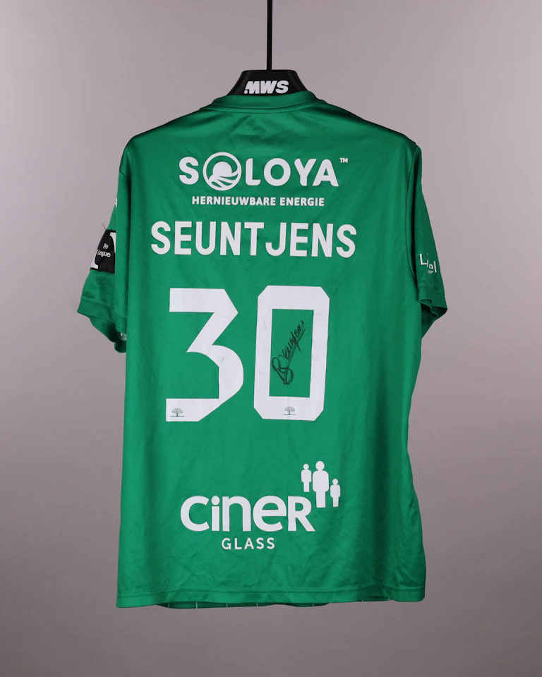 Ralf Seuntjens Lommel SK shirt