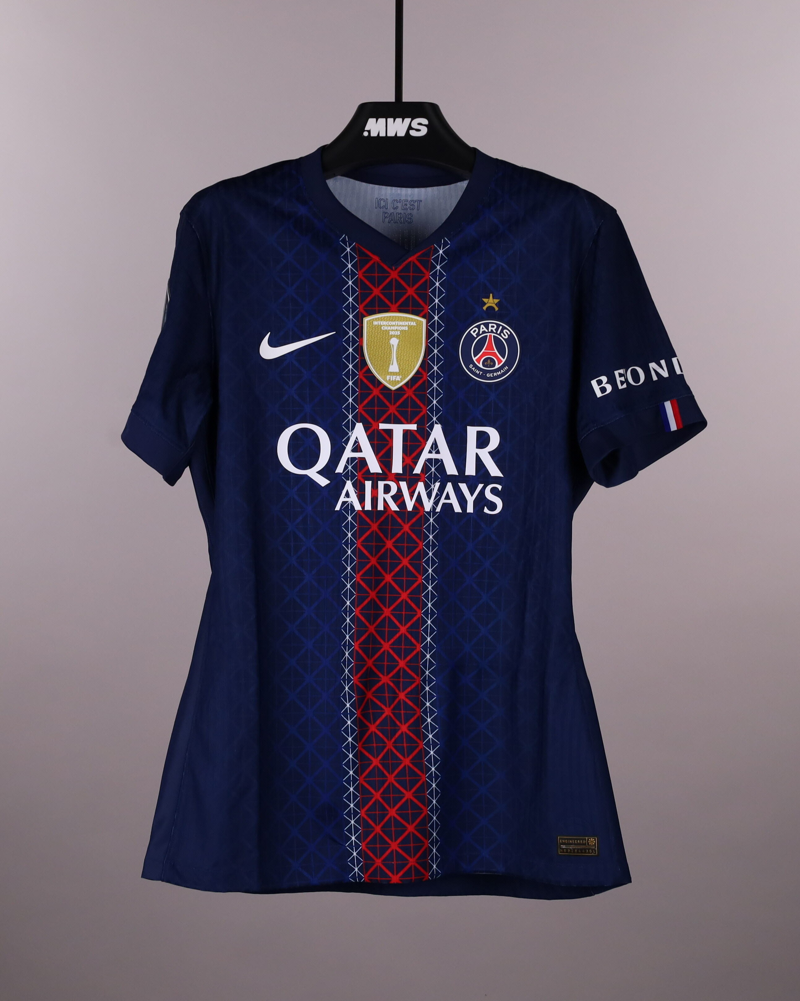 Marquinhos Paris Saint-Germain shirt