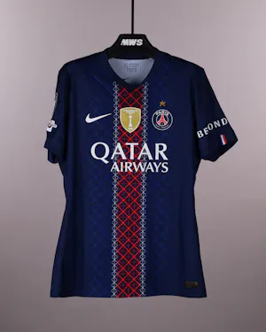 Achraf Hakimi Paris Saint-Germain shirt