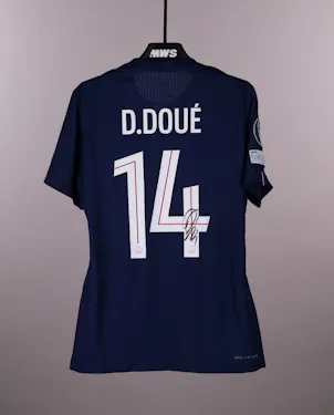 Camisola de Désiré Doué, Paris Saint-Germain