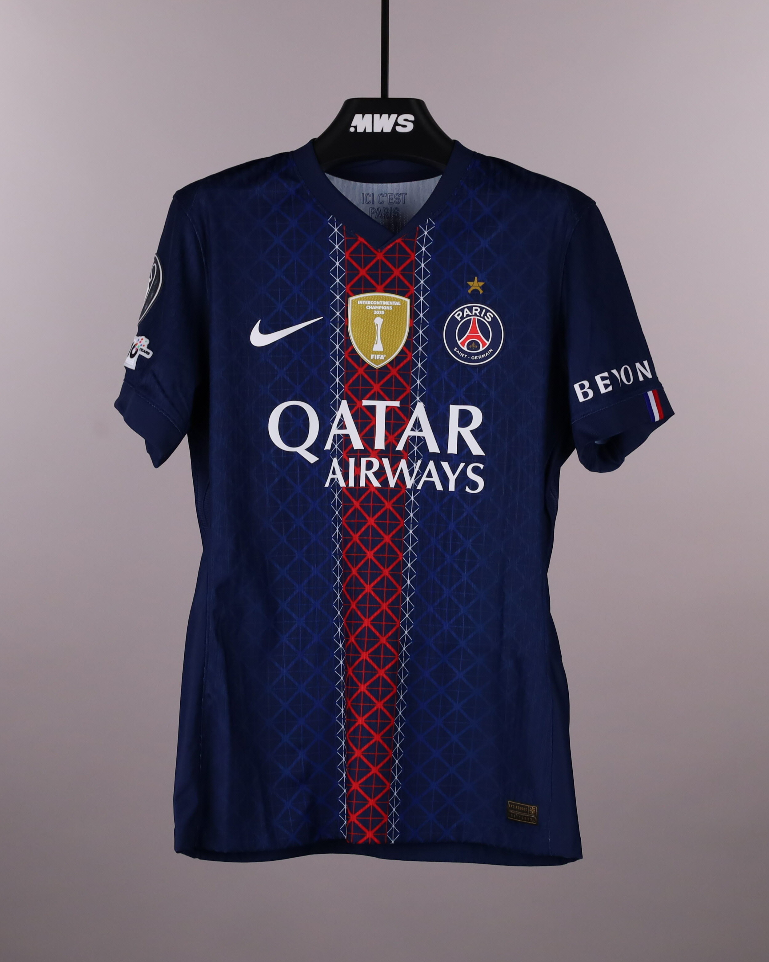 Kang-In Lee 이강인 Paris Saint-Germain shirt