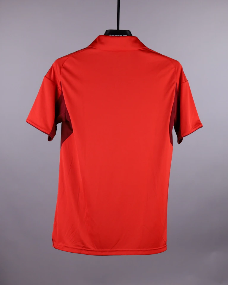 Squad Signed Shirt - 1