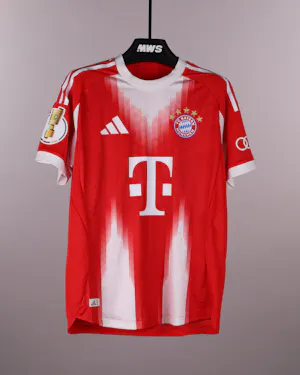 Jamal Musiala FC Bayern München shirt