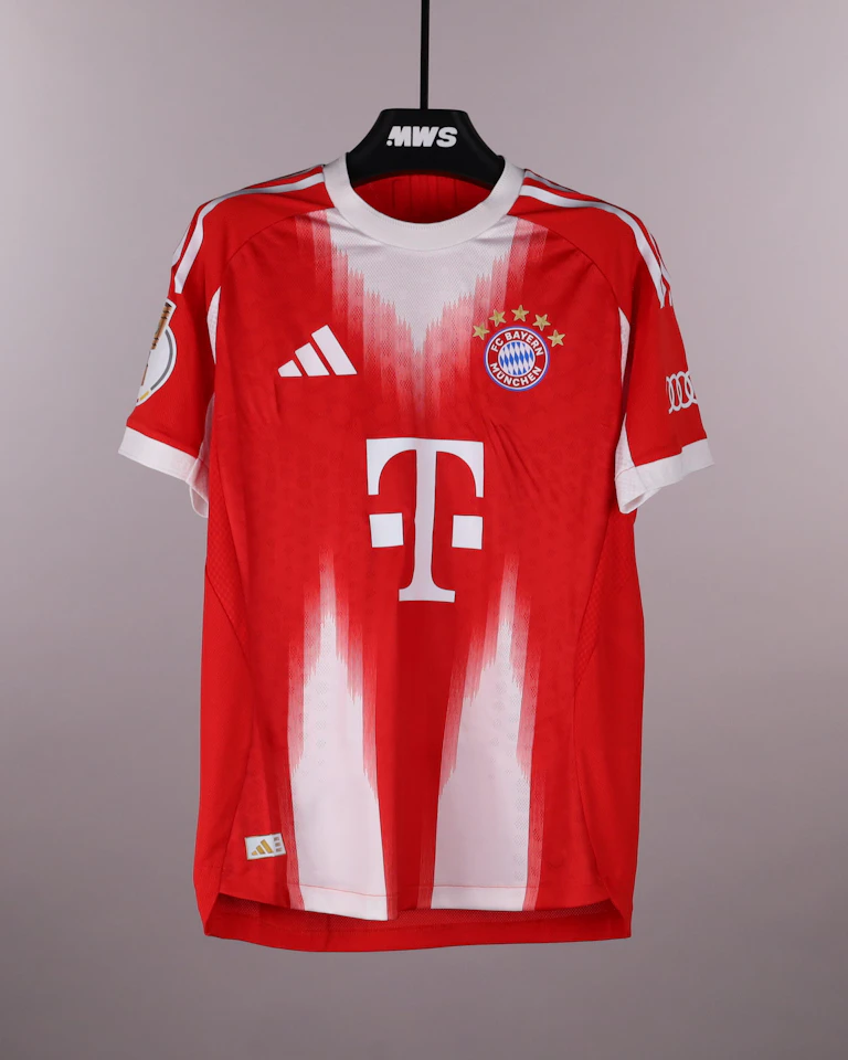 Leon Goretzka FC Bayern München shirt
